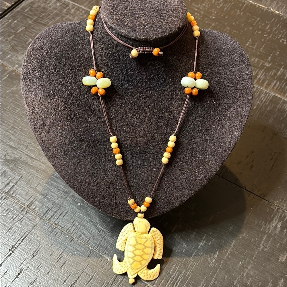 Handcrafted Turtle Pendant Necklace Leather Adjustable Brown Yellow Boho Beachy​